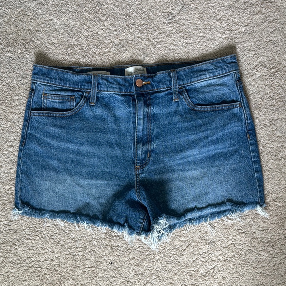 Universal Thread Denim Highest Rise Shortie Shorts size 14